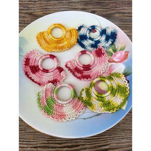 Vintage 1950s set of 6 Crochet Napkin Rings Variegated Mutli colors